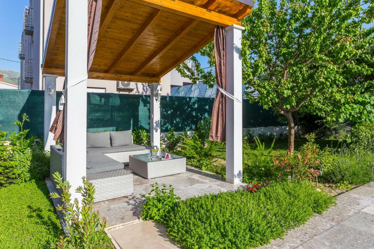 Villa Sweet Home Marija With Heated Pool Split Exterior photo